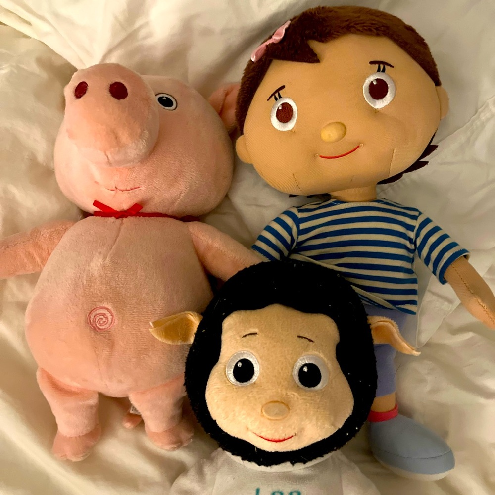 Super Pig! Mia! Bah Bah! Little Baby Bum stuffed dolls